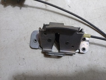 ZÁMEK DVEŘE ZADNÍ LEVÝ STRANA DODGE GRAND CARAVAN 5 FACELIFT 2015