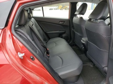 Toyota Prius IV Hatchback Plug-in 1.8 Hybrid Plug-in 122KM 2021 Toyota Prius Prime Le 2021 1.8l 1.8 Hybryda 121KM, zdjęcie 10