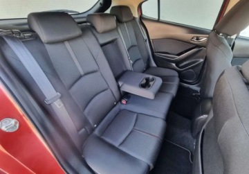 Mazda 3 III Hatchback Facelifting 1.5 SKYACTIV-D 105KM 2018 Mazda 3 SLICZNA 1.5 Diesel BOGATA Wyjatkowa SERWIS 2019r Zadbana RED SOUL, zdjęcie 10