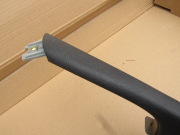 5 MERCEDES W210 LIFT 99-03 TAPICERKA DRZWI RACZKA UCHWYT LEWY TYL