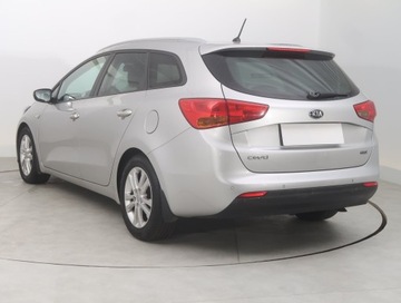 Kia Ceed II Kombi 1.6 CRDi 110KM 2014 Kia Ceed 1.6 CRDi, Salon Polska, Serwis ASO, zdjęcie 3