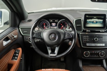 Mercedes GLE W166/C292 SUV 3.0 350d 258KM 2017 MERCEDES-BENZ GLE (W166) 350D 4MATIC 9G-TRONIC Exclusive, zdjęcie 10