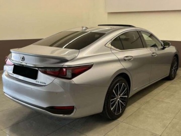 Lexus ES VII (XV70) Sedan Facelifting 300h 218KM 2025 LEXUS ES 300h Business Edition 2.5 E-CVT 218KM, zdjęcie 2