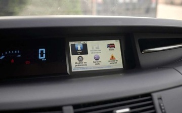 Renault Espace IV Van Facelifting 2.0 dCi 175KM 2014 Renault Grand Espace Renault Grand Espace 2.0 Diesel 175KM, zdjęcie 26