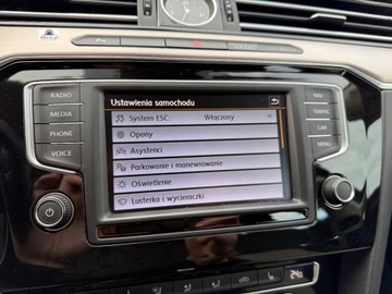 Volkswagen Passat B8 Variant 2.0 TSI BlueMotion Technology 220KM 2016 Volkswagen Passat 2.0 TSI 220KM, dsg, skora, dynaudio, bezwypadkowy, super, zdjęcie 32