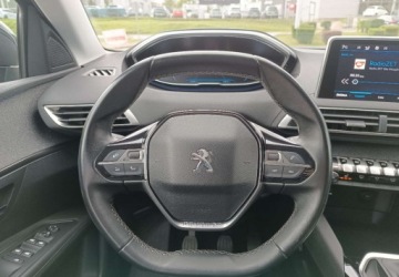Peugeot 3008 II Crossover 1.2 PureTech 130KM 2017 Peugeot 3008 Bezwypadkowy - serwis - wersja Allure 1.2 Benzyna 131KM, zdjęcie 27