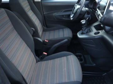 Opel Combo E Kombivan 1.5 Diesel 131KM 2018 Opel Combo 1.5 CDTI, Salon Polska, Navi, Klima, zdjęcie 8