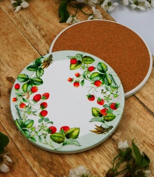 Подставки под кружки с клубникой