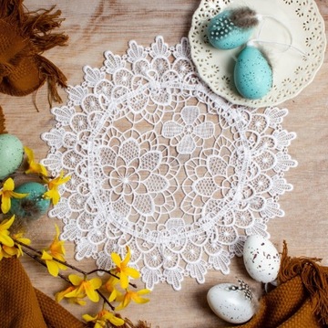 Serwetka BIAŁA DO ŚWIĘCONKI KOSZYCZKA WIELKANOCNEGO 30 cm koronkowa