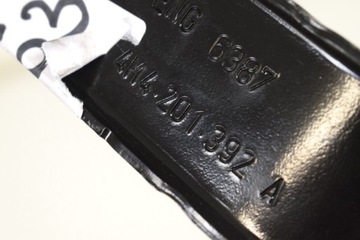 VW TOUAREG CR7 3.0 TSI 2018 LHD DRŽÁK NÁDRŽE PALIVA 8