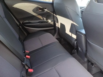 Toyota C-HR II SUV 2.0 Hybrid Dynamic Force 197KM 2024 Toyota C-HR 2.0 Hybrid Executive 2.0 Hybrid Execut, zdjęcie 9