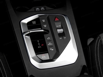 BMW Seria 2 F74 2025 BMW Seria 2 Gran Coupe 220 Sport Sedan 1.5 (170KM) 2025, zdjęcie 7