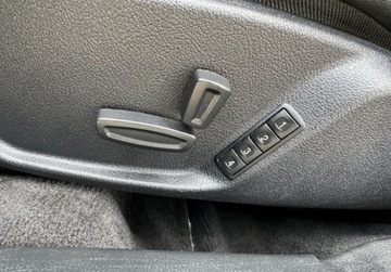 Ford Mondeo IV Sedan 2.0 Duratorq TDCi DPF 140KM 2009 Ford Mondeo 2.0 TDCi 140KM Hatchback Titanium S BiXenon Navi PDC Polskory, zdjęcie 16