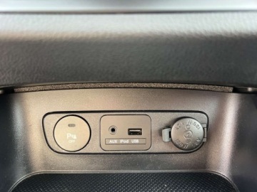 Kia Sportage III SUV 1.6 GDI 135KM 2011 Kia Sportage KLIMATYZACJA LEDY PARKTRONIC CHROMY GWARANCJA SERWISOWANA 1.6, zdjęcie 15