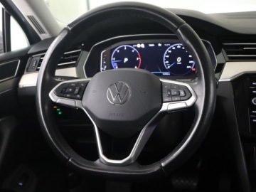 Volkswagen Passat B8 Limousine Facelifting 2.0 TDI 190KM 2020 VW Passat 2.0 TDI, Salon Polska, Serwis ASO, zdjęcie 15