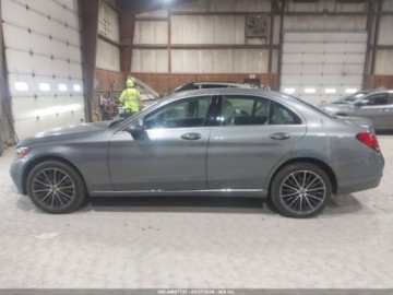 Mercedes Klasa C W206 2021 Mercedes-Benz Klasa C MERCEDES-BENZ C 300 4MATIC 2.0 Benzyna 255KM, zdjęcie 5