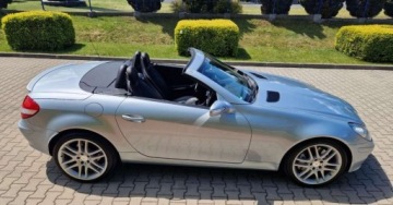 Mercedes SLK R171 Roadster 1.8 (200 Kompressor) 163KM 2007 Mercedes-Benz SLK Mercedes-Benz SLK 200 Kompressor Sport Edition 1.8 163KM, zdjęcie 7