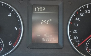 Volkswagen Caddy III Kombi Facelifting 1.6 TDI 102KM 2014 Volkswagen Caddy 1.6D 102KM przeb.163tys klima hak ksiazka 1.6 Diesel, zdjęcie 29