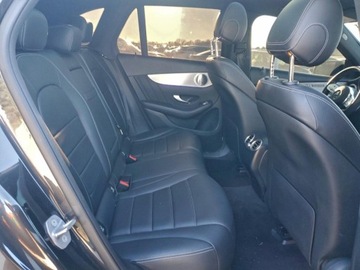 Mercedes GLC C253 2021 Mercedes-Benz GLC 300 2021 2.0 Benzyna 255KM, zdjęcie 11