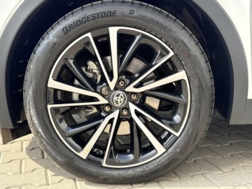 Toyota C-HR II SUV Plug-In 2.0 Hybrid Dynamic Force Plug-in  223KM 2025 Toyota C-HR 2.0 PHEV Executive 2.0 PHEV Executive|, zdjęcie 25