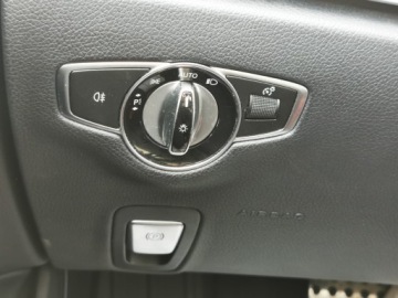 Mercedes Klasa E W213 2020 MERCEDES KLASA E W213 Limuzyna 1.6 200d 160KM * Automat* Przebieg 86487, zdjęcie 26