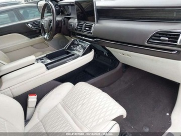 Lincoln Navigator III 2021 Lincoln Navigator Black Label 2021 3.5l 3.5 Benzyna 450KM, zdjęcie 9