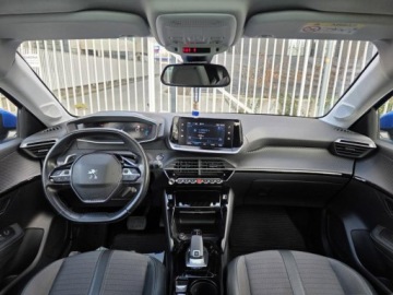 Peugeot 208 II 2019 208 ALLURE 1.2 benzyna 100KM Bezwypadkowy Po wymianie rozrządu Serwisowany, zdjęcie 9