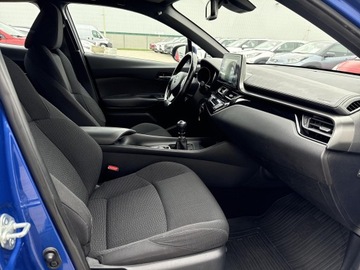 Toyota C-HR I Crossover 1.2L Turbo 116KM 2016 Toyota C-HR 1.2 T GPF Premium 1.2 T Premium, zdjęcie 8