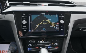 Volkswagen Arteon Fastback Facelifting 2.0 TDI SCR 150KM 2021 Volkswagen Arteon 2,0 TDI 2X R-LINE DSG HEDA UP Nawigacja Kamera Virtual, zdjęcie 32