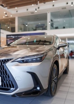 Lexus NX II SUV Facelifting 2.5 350h 243KM 2024 Lexus NX 350h Omotenashi AWD 2.5 Hybryda 243KM, zdjęcie 19