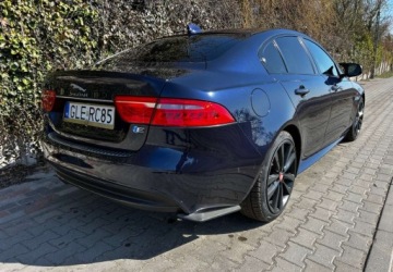 Jaguar XE Sedan 2.0 i4 163KM 2016 Jaguar XE 2.0 Diesel 163KM, zdjęcie 4