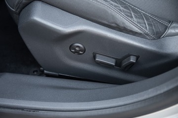 Peugeot 508 I SW 1.6 THP 156KM 2011 Peugeot 508 SW 1.6 Turbo 156PS full opcja keyles HeadUp Xenon Navi Gwaranc, zdjęcie 19