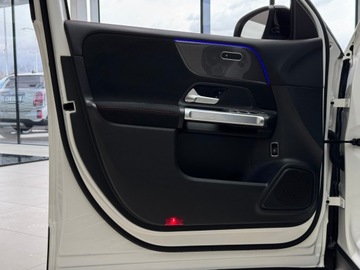 Mercedes GLB SUV 2.0 200d 150KM 2023 Mercedes-Benz GLB 200 d AMG Line 8G-DCT / Kamera /, zdjęcie 10