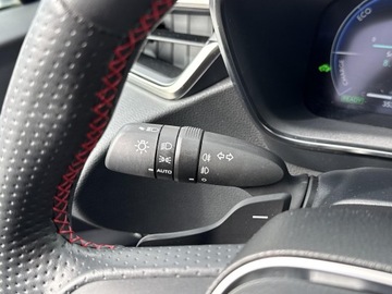 Toyota Corolla XII TS Kombi Facelifting 2.0 Hybrid Dynamic Force 196KM 2023 Toyota Corolla 2.0 Hybrid GR Sport Dynamic Seria E, zdjęcie 19