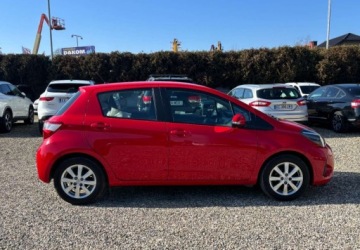 Toyota Yaris III Hatchback 5d Facelifting 1.0 VVT-i 69KM 2017 Toyota Yaris Polski salon Benzyna 69KM, zdjęcie 7