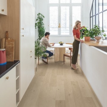 QUICK STEP Blos (4+1мм) AVSPU 40322 Дуб Берег Песчаный