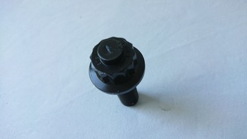 БОЛТ РЕМНЯ ГРМ КОЛЕНВАЛА OE N90577101