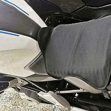 PODKŁADKA PODUSZKA ŻELOWA NA SIEDZENIE MOTOCYKLA SKUTERA ODDYCHAJĄCA