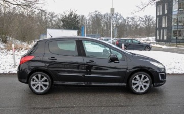 Peugeot 308 I Hatchback 5d 1.6 VTi 120KM 2011 Peugeot 308 Bezwypadkowy Lift 2011 r. Skory 1.6 Benzyna 120KM, zdjęcie 4