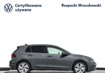 Volkswagen Golf VIII Variant 1.5 eTSI 130KM 2024 Volkswagen Golf 1.5eTSI 130KM DSG, Style, Martwe pole, Pakiet Zimowy, App, zdjęcie 3