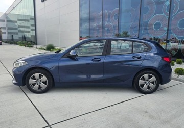 BMW Seria 1 F40 Hatchback 1.5 116d 116KM 2021 BMW Seria 1 F40 2021 r. Stan damochodu BARDZO DOBRY 1.5 Diesel 116KM, zdjęcie 21