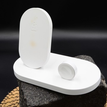 зарядная станция для Apple Watch и iPhone Belkin