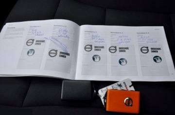 Volvo XC40 Crossover Facelifting 2.0 B3 163KM 2022 Volvo XC 40 MOMENTUM 2.0 benzyna 163KM 2022r, zdjęcie 23