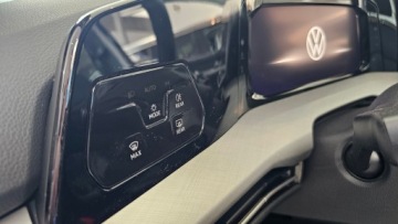 Volkswagen Golf VIII Hatchback Facelifting 2.0 TDI SCR 116KM 2025 Volkswagen Golf Variant Life 2.0 TDI 116 KM 6-bieg, zdjęcie 25