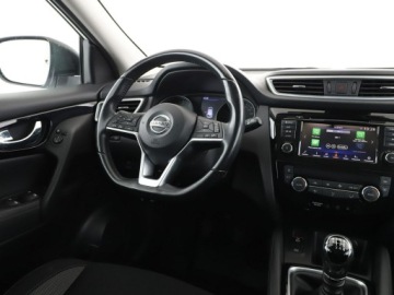 Nissan Qashqai II Crossover Facelifting 1.3DIG-T 140KM 2019 Nissan Qashqai navi klima auto grzane fotele, zdjęcie 15