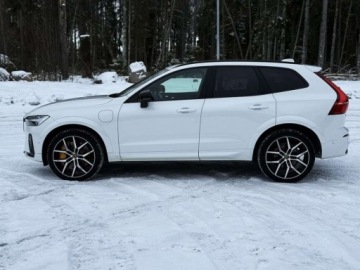 Volvo XC60 II Crossover Plug-In Facelifting 2.0 T8 455KM 2024 Volvo XC 60 T8 Awd 2024 2.0 Hybryda 456KM, zdjęcie 3