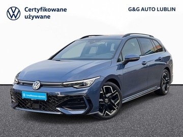 Volkswagen Golf VIII Variant 1.5 eTSI 150KM 2024 Volkswagen Golf 1.5 Benzyna 150KM