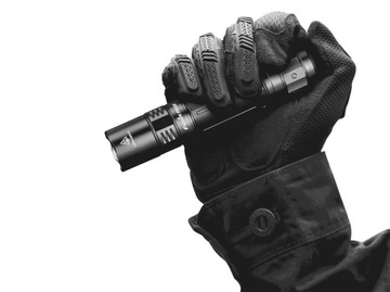 Светодиодный фонарик Fenix ​​PD32 V2.0
