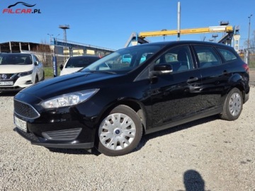 Ford Focus III Kombi Facelifting 1.0 EcoBoost 100KM 2016 Ford Focus GWARANCJA Poliftowy Zarejestrowany Udok. przebieg Mozliwa zamia, zdjęcie 16