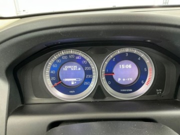 Volvo XC60 I SUV 2.0 D3 163KM 2012 Volvo XC 60 R-design Panorama Automat Xenon Serwis Gwarancja 2.0 Diesel, zdjęcie 7